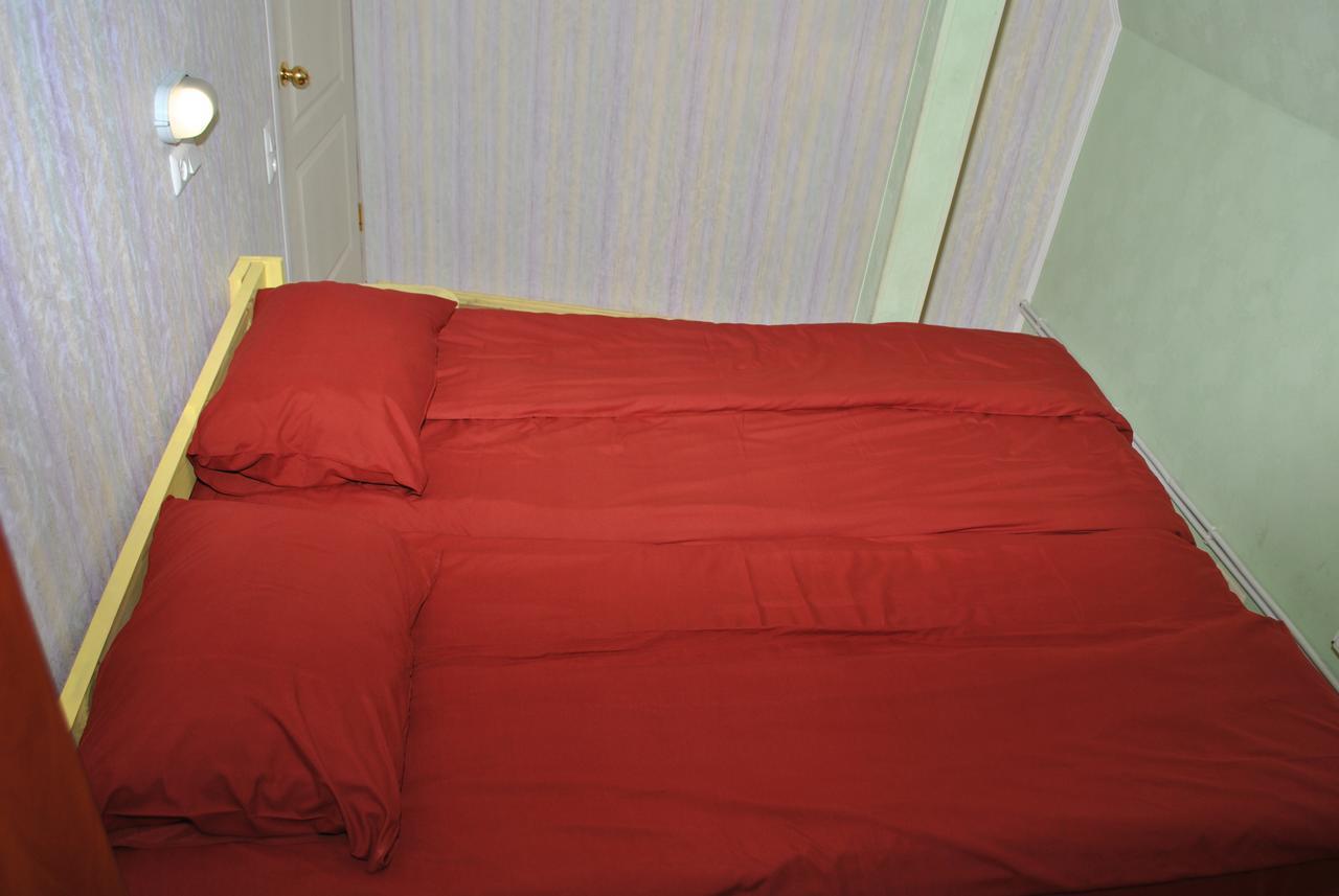 Hostel Darnitsa1 Κίεβο Εξωτερικό φωτογραφία