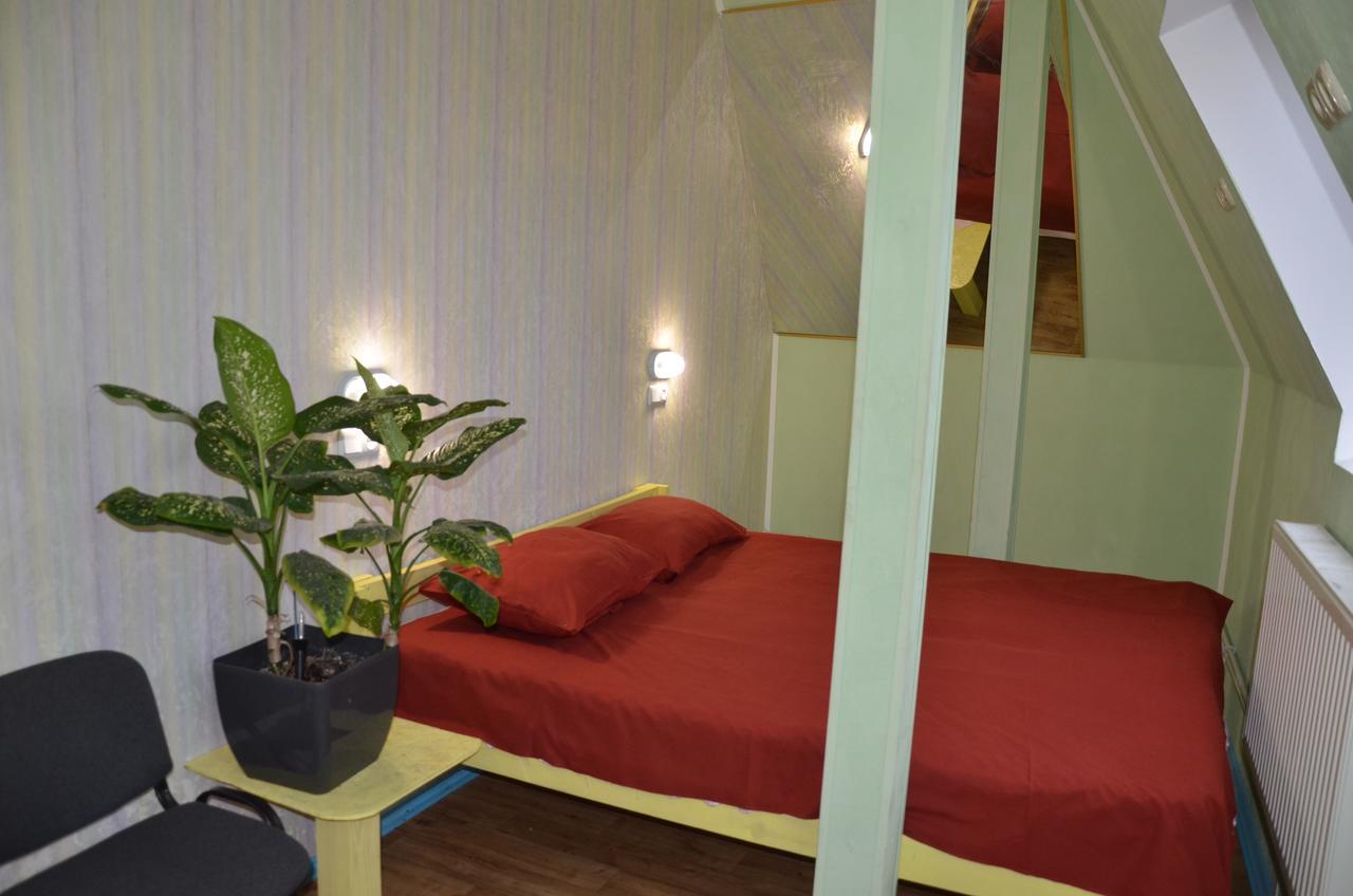 Hostel Darnitsa1 Κίεβο Εξωτερικό φωτογραφία